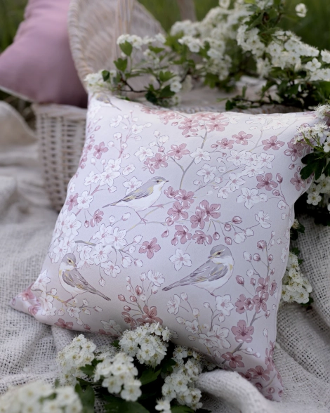 SILK BATHROBE LOVELY ROSES